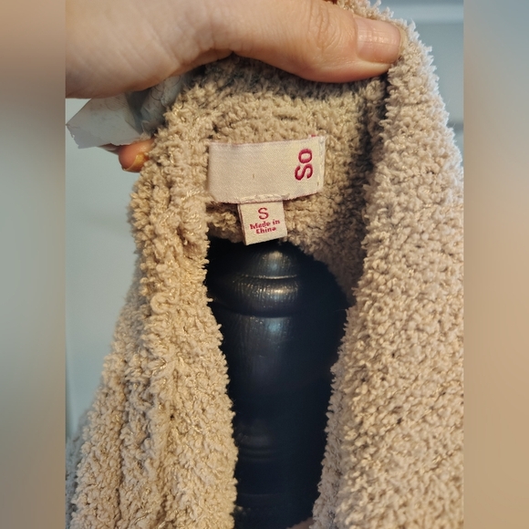 Plush Tan Hooded Sweater - Picture 2 of 2